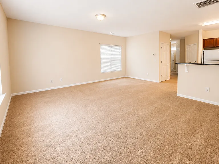 466 Westmoreland Rd — Photo 12