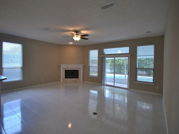 3rd image of 4633 Brandy Oak Ct