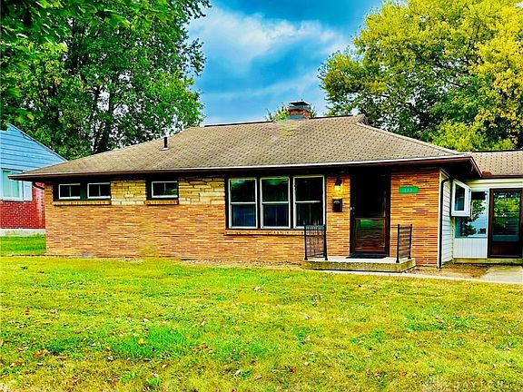 2nd image of 113 N Tippecanoe Dr