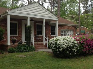1120 Bluebird Dr, Virginia Beach, VA 23451
