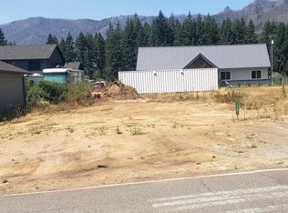 122 Detroit Ave S, Detroit, OR 97342