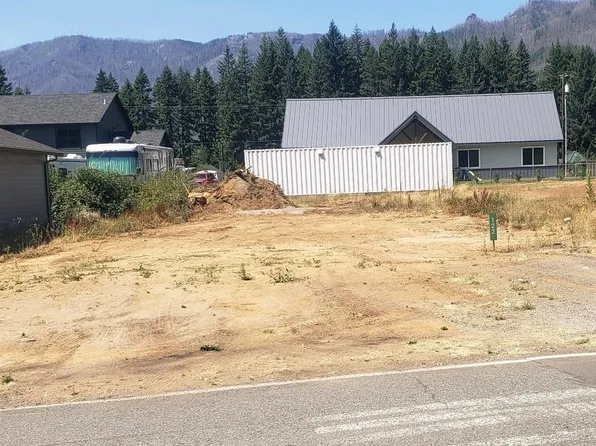 122 Detroit Ave S, Detroit, OR 97342