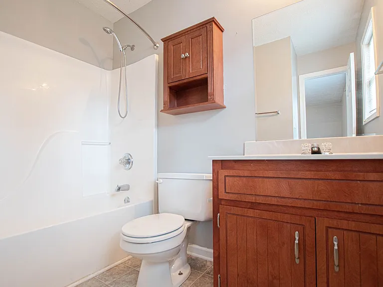 1481 McClardy Rd — Photo 10