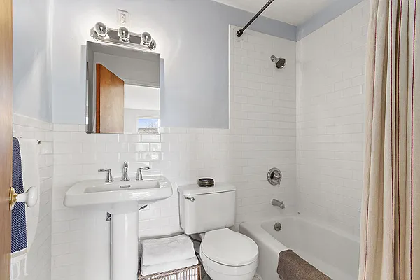 Sold by Stribling | media 14