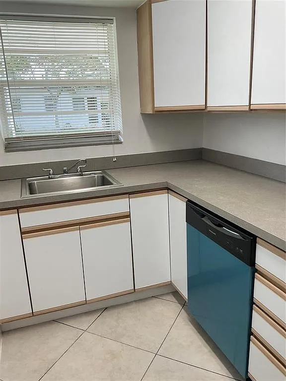 1 bed, 1.0 bath, 700 sqft, $1,600 — Photo 3