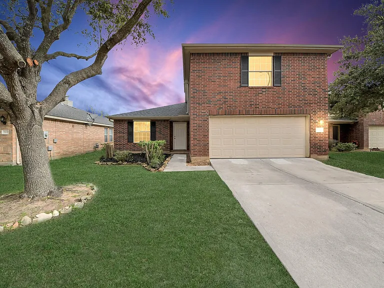 19618 Beachy Ct — Photo 2