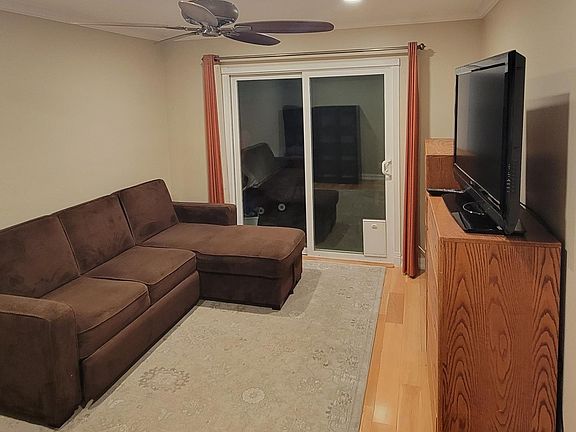 5th image of 1431 Dalmatia Dr