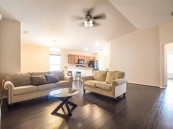 2nd image of 5209 Belmont Park Way