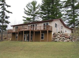 121 W Stanton St, Iron Mountain, MI 49801