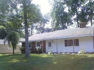 4959 Pineview Dr, Vermilion, OH