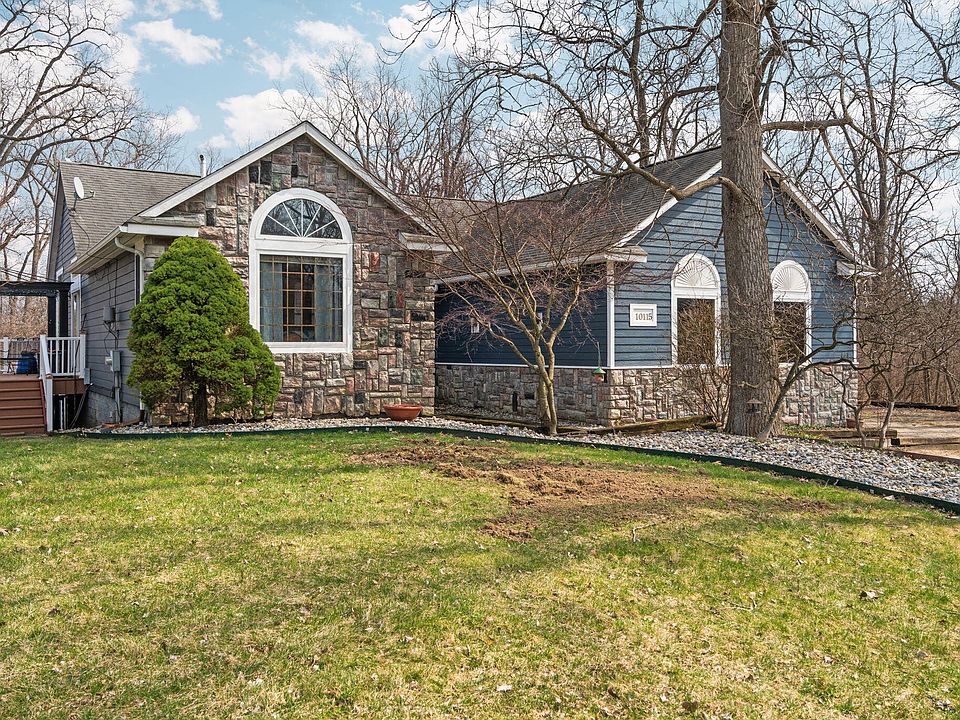 1st image of 10115 Finch Ct