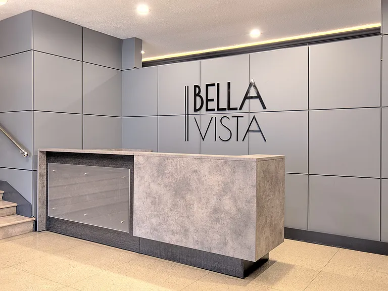 Bella Vista Apartments — Photo 18