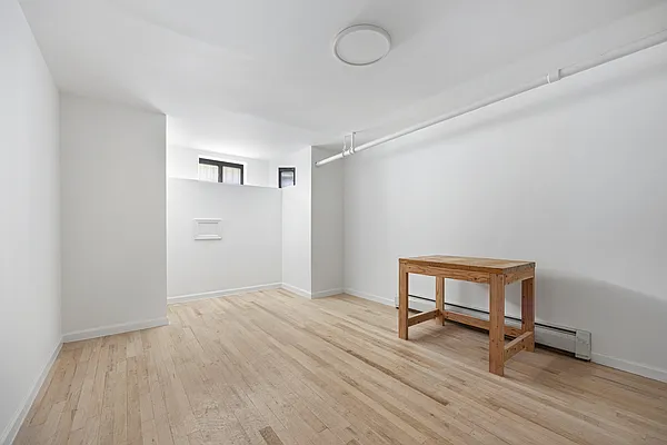 Rented by Corcoran | media 27