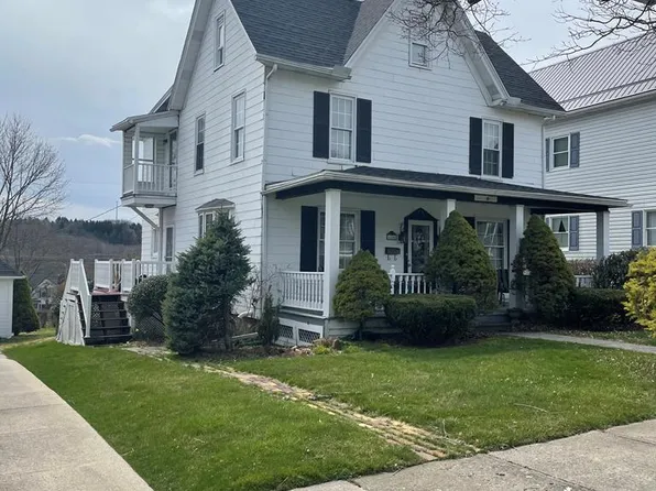 1206 Cambria Ave, Windber, PA 15963