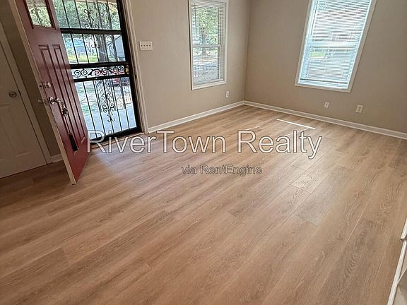 4th image of 3889 Tuggle Ave