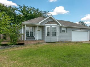 3253 Tabby Dr, Clarksville, TN 37042