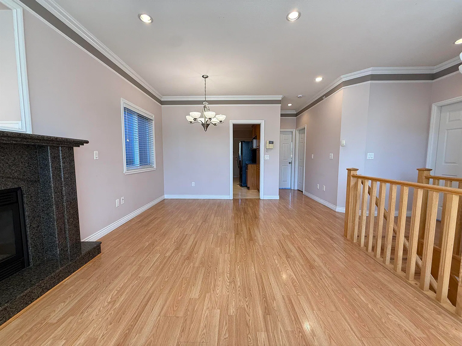 3 bed, 2148 sqft, $3,700 — Photo 4