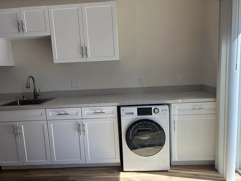 1208 Olive Ave — Photo 10