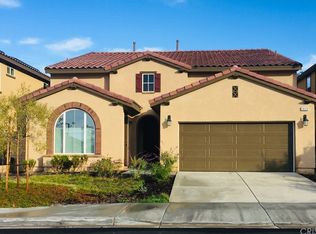 28224 Nield Ct, Saugus, CA 91350