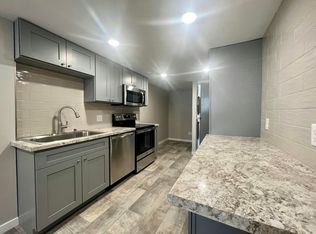 123 N Lloyd St #2, Aberdeen, SD 57401