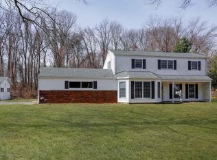 23 Johnson Ter, Middletown, NJ 07748