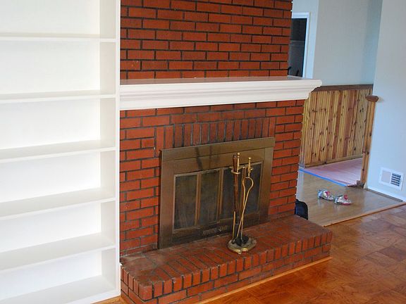 Living Room1/Fireplace