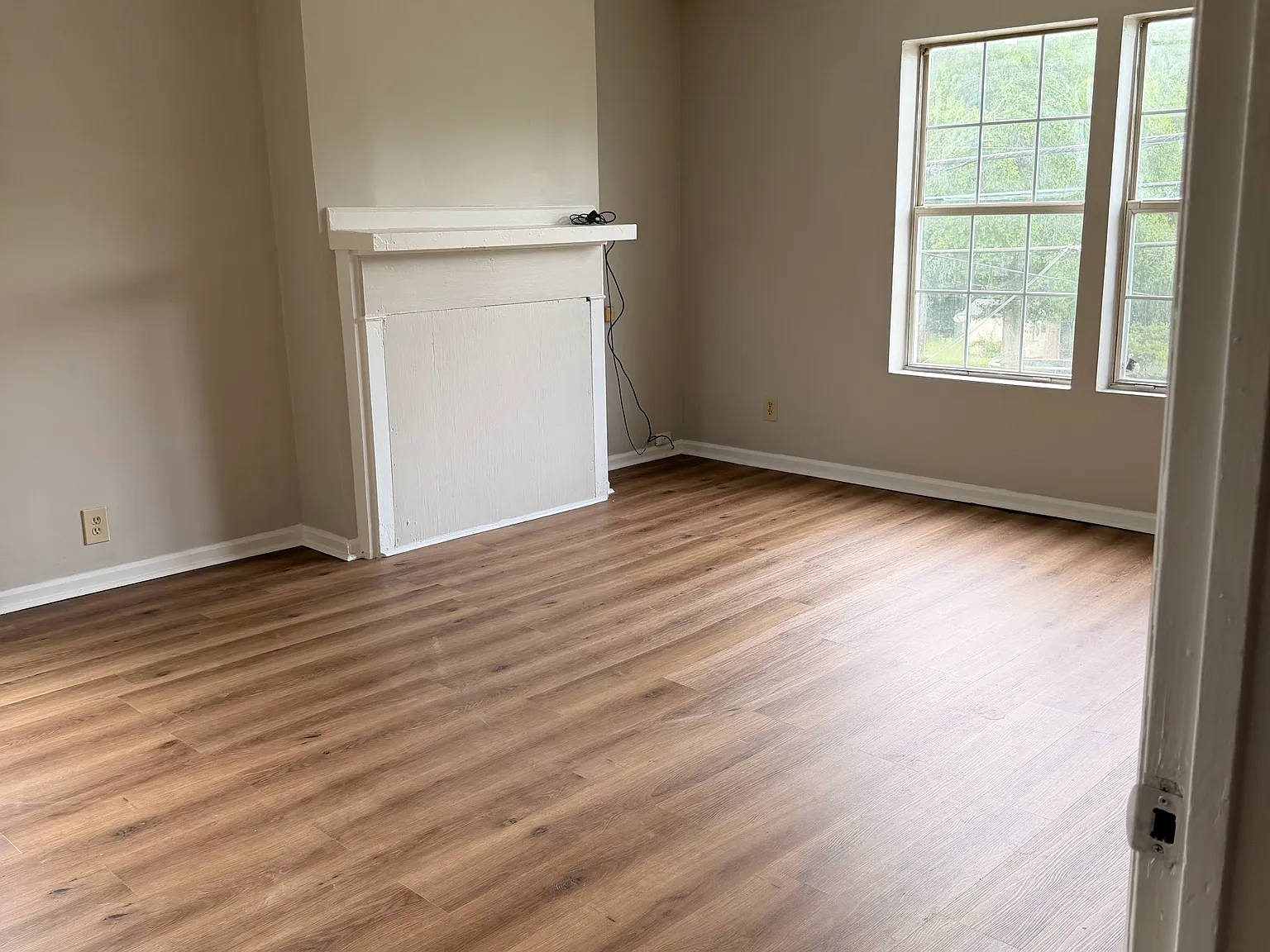 2 bed, $900 — Photo 3