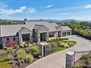 3758 Skyfarm Drive, Santa Rosa, CA 95403