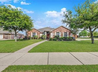 2005 Monarch Dr, Forney, TX 75126