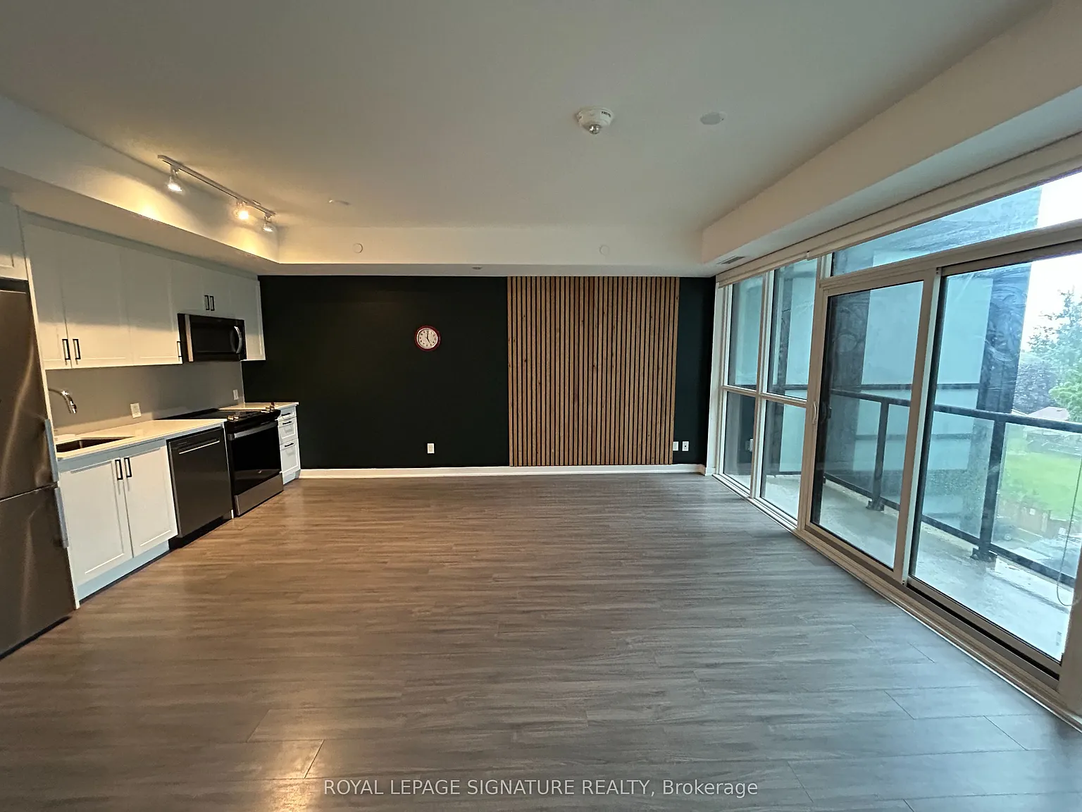 1 bed, $2,200 — Photo 1
