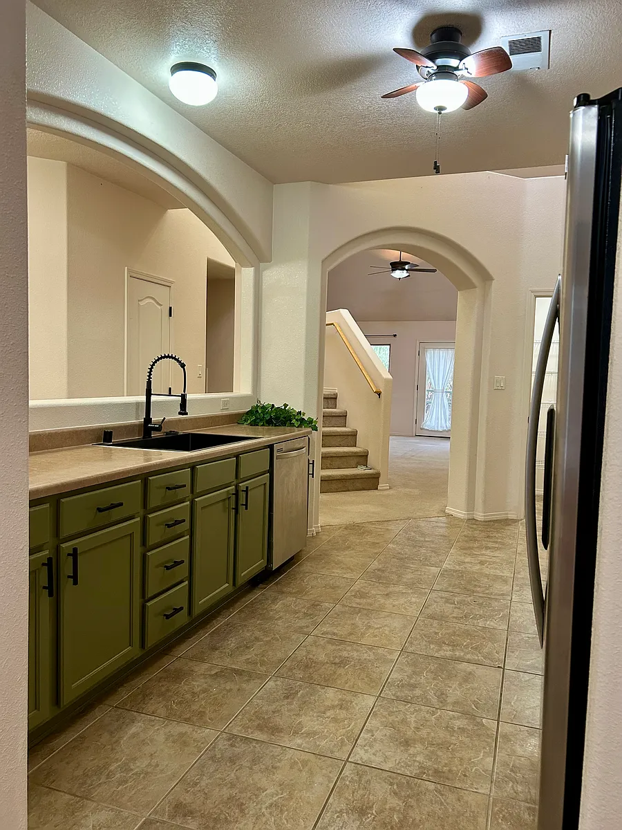 Building Photo - 1920 Roaring Fork Pl NW