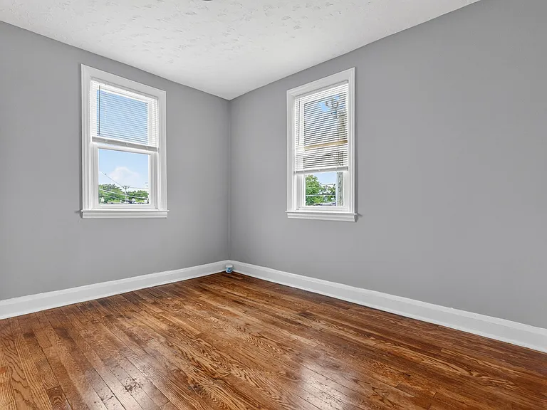 1901 Harman Ave — Photo 18