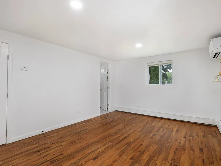 62 Lincoln Ave — Photo 17