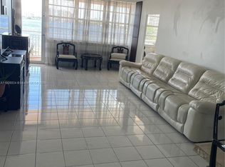 251 174th St APT 320, Sunny Isles Beach, FL 33160