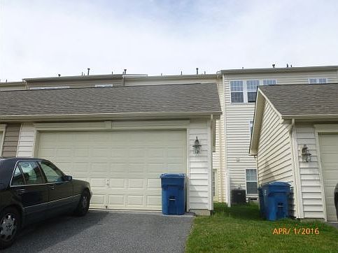 4th image of 415 Leo Ln