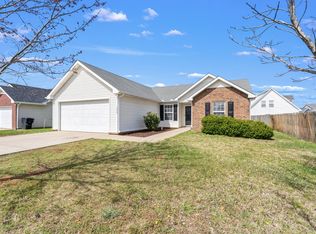 1620 Saint Andrews Dr, Murfreesboro, TN 37128