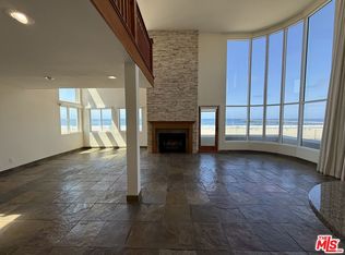 2 Catamaran St APT 3, Marina Del Rey, CA 90292