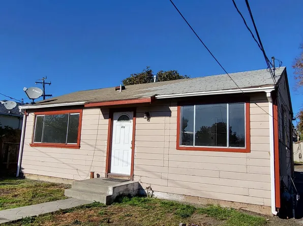 1065 Runnymede St, East Palo Alto, CA 94303