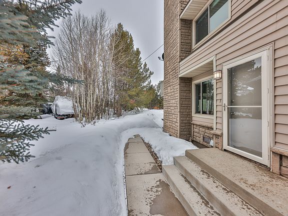 2nd image of 307 Lakeside Dr