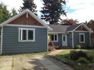 2227 NE 82nd St, Seattle, WA 98115