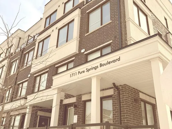 1711 Pure Springs Blvd Unit 309, Pickering, ON L1X 0E3