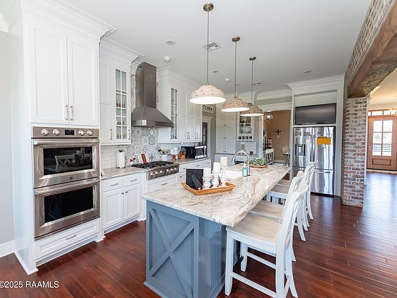 5th image of 3713 Vidrine Rd