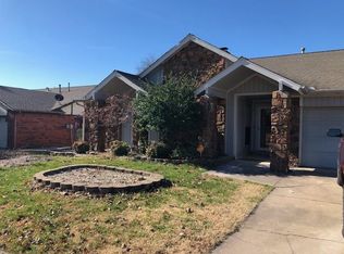 1220 S 30th St, Broken Arrow, OK 74014