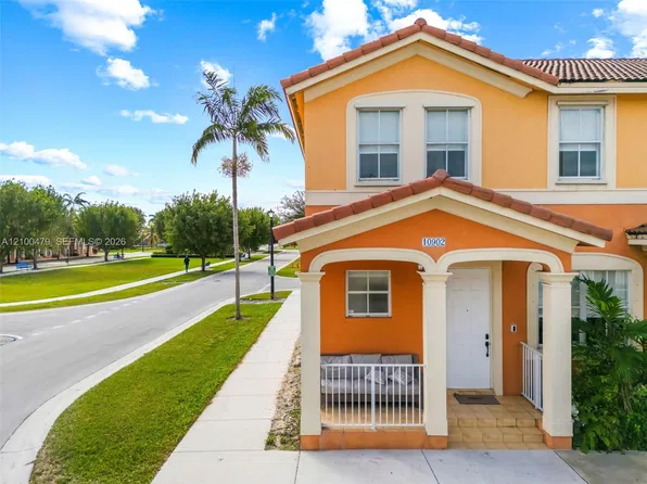 10902 SW 240th St #10902, Homestead, FL 33032