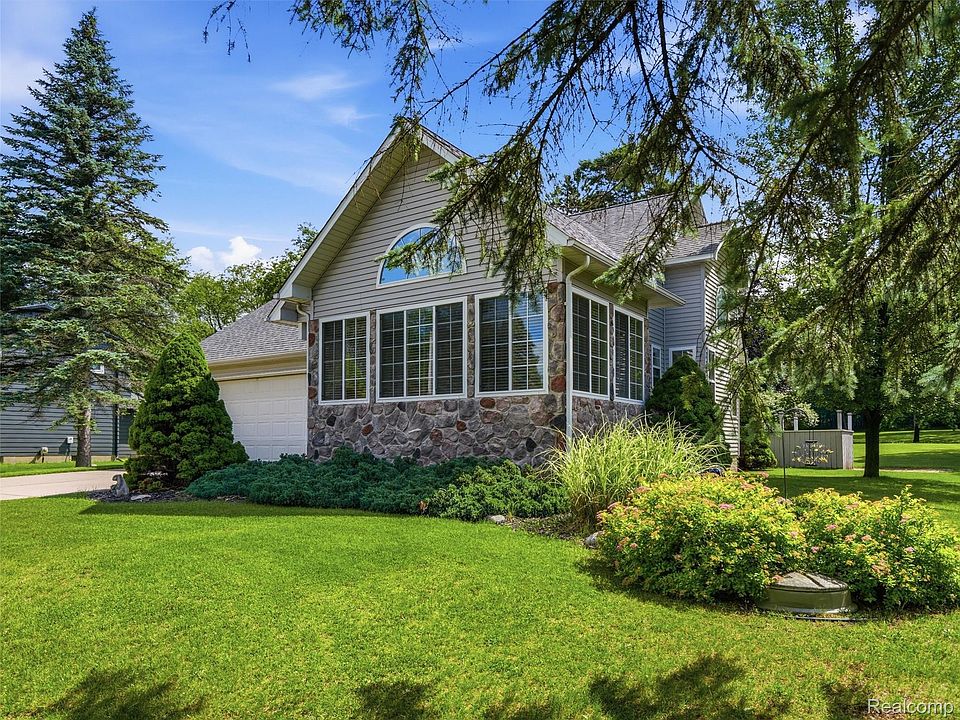 1st image of 10288 Carmer Rd