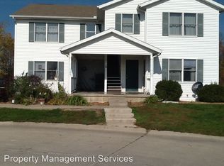 212 Stonewall Ct APT 3, Nappanee, IN 46550