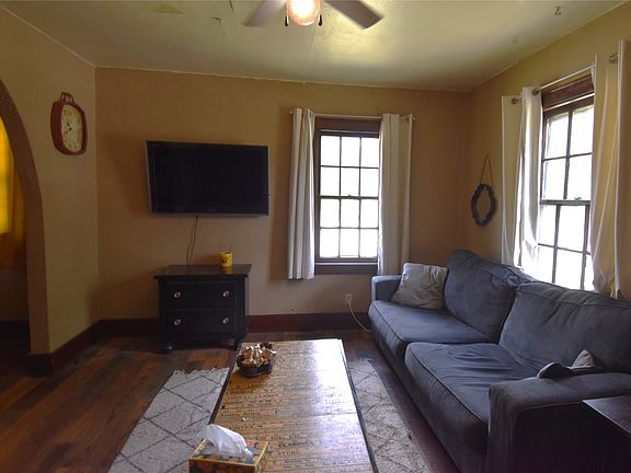 5th image of 1227 Carroll Ave