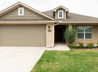 245 Vista Dr, Yukon, OK 73099