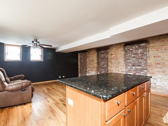 4th image of 1535 W Leland Ave #G