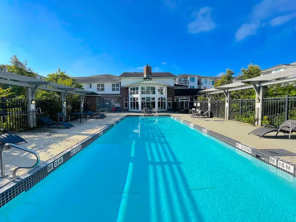 9399 Odlin Rd #425, Richmond, BC V6X 0J6